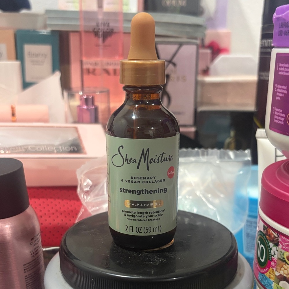 Shea Moisture Strengthening Serum with Rosemary